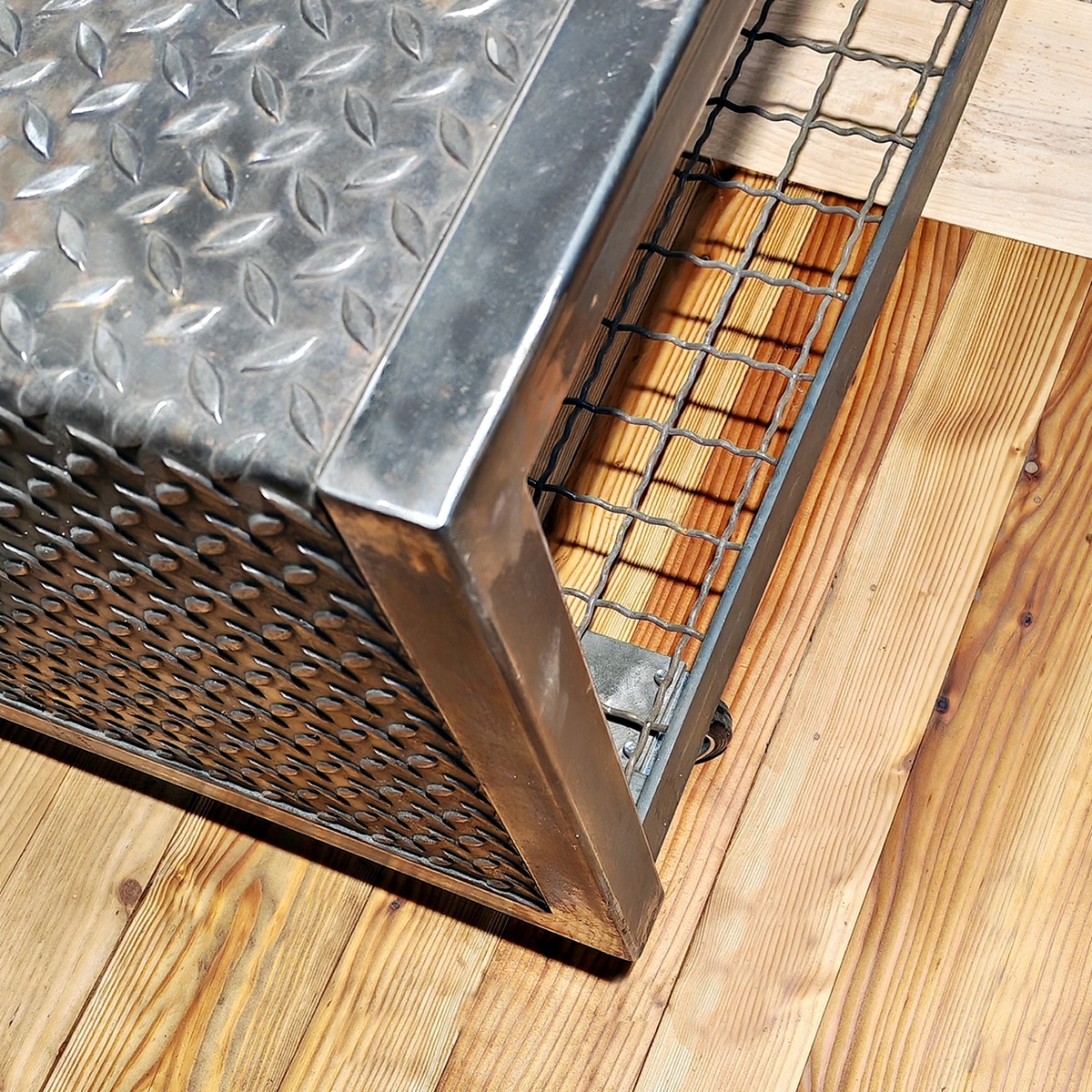 stolić, dizajniranje namještaja